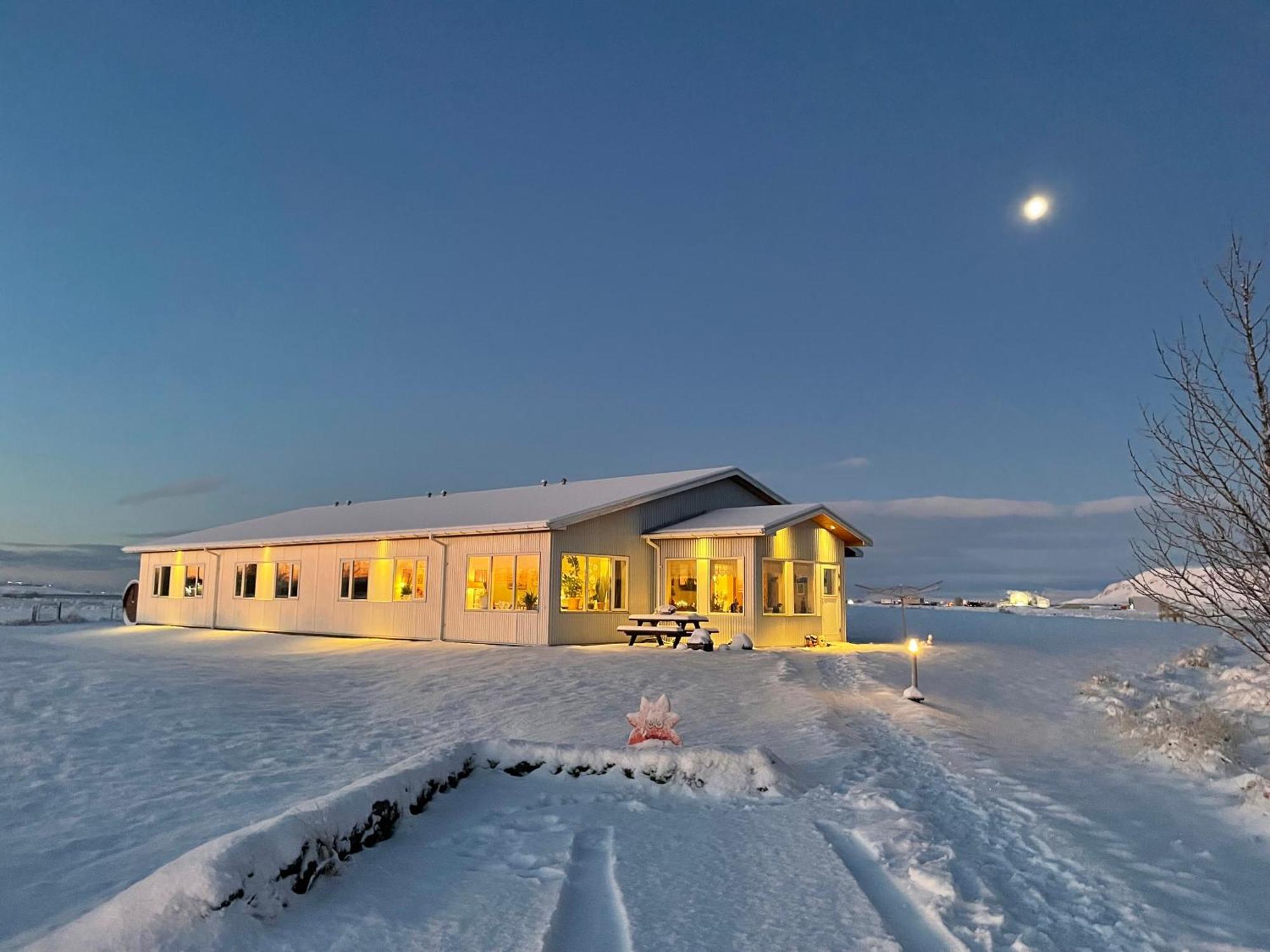 Lambastadir Guesthouse Selfoss Extérieur photo